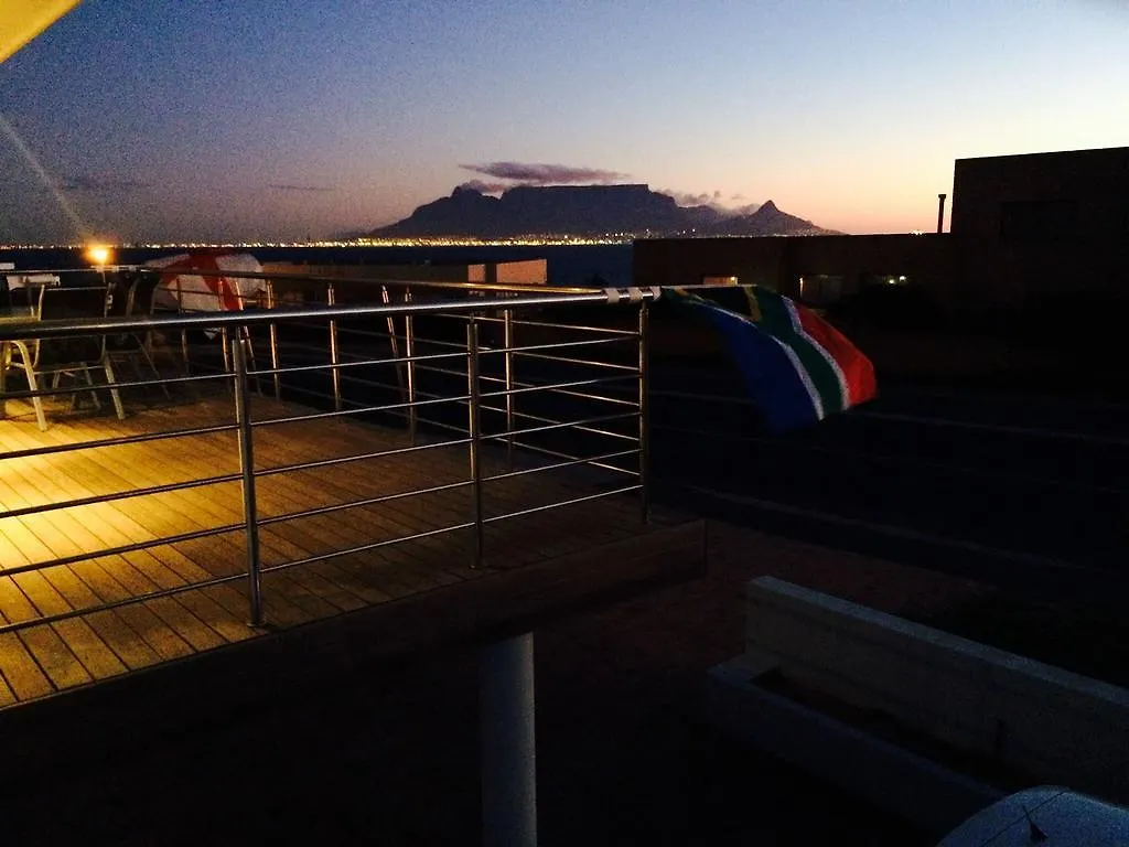 Seaside Villa Bloubergstrand 0*,  South Africa