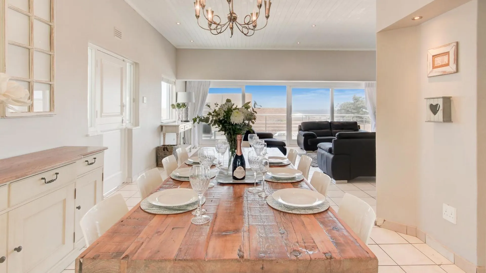 Seaside Villa Bloubergstrand Holiday home